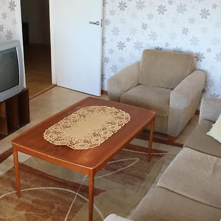 Metsa Apartment